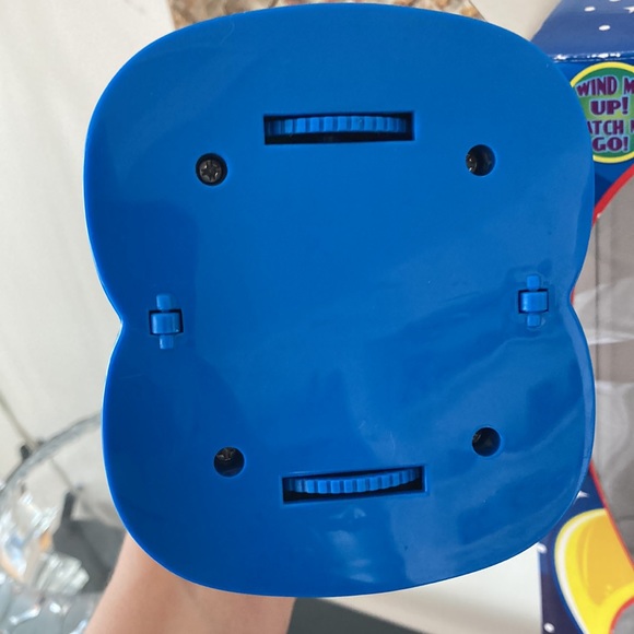 Cosmo Wind up Tin Robot - Picture 11 of 14